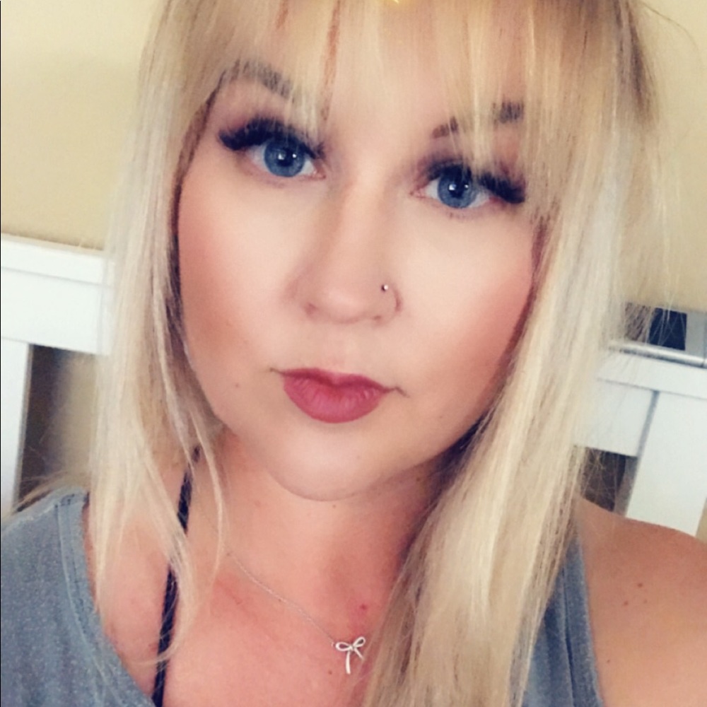 Meet your Posher, Jessica